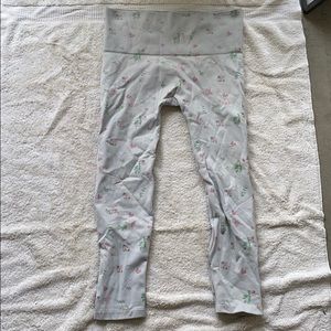 Morgan Stewart Sport Crops (Floral Print on Grey)